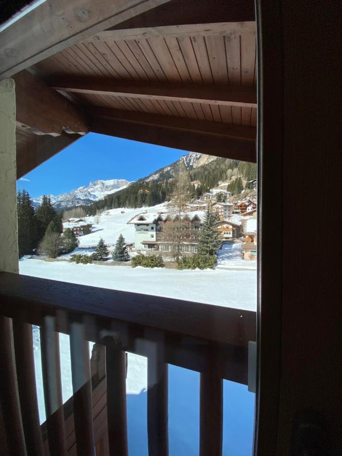 Calore Di Una Casa Di Montagna Campitello di Fassa Extérieur photo