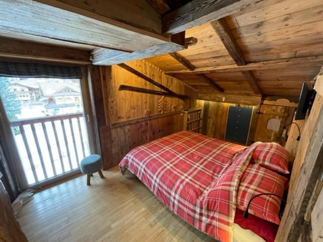 Calore Di Una Casa Di Montagna Campitello di Fassa Extérieur photo